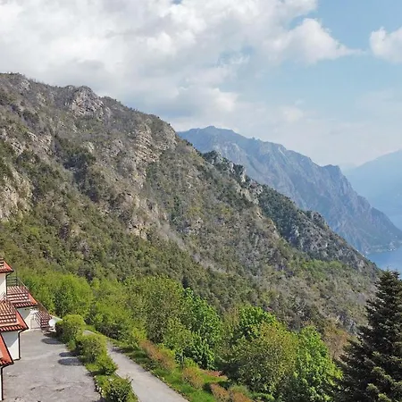 Gardagate - La Terrazza Sul Lago